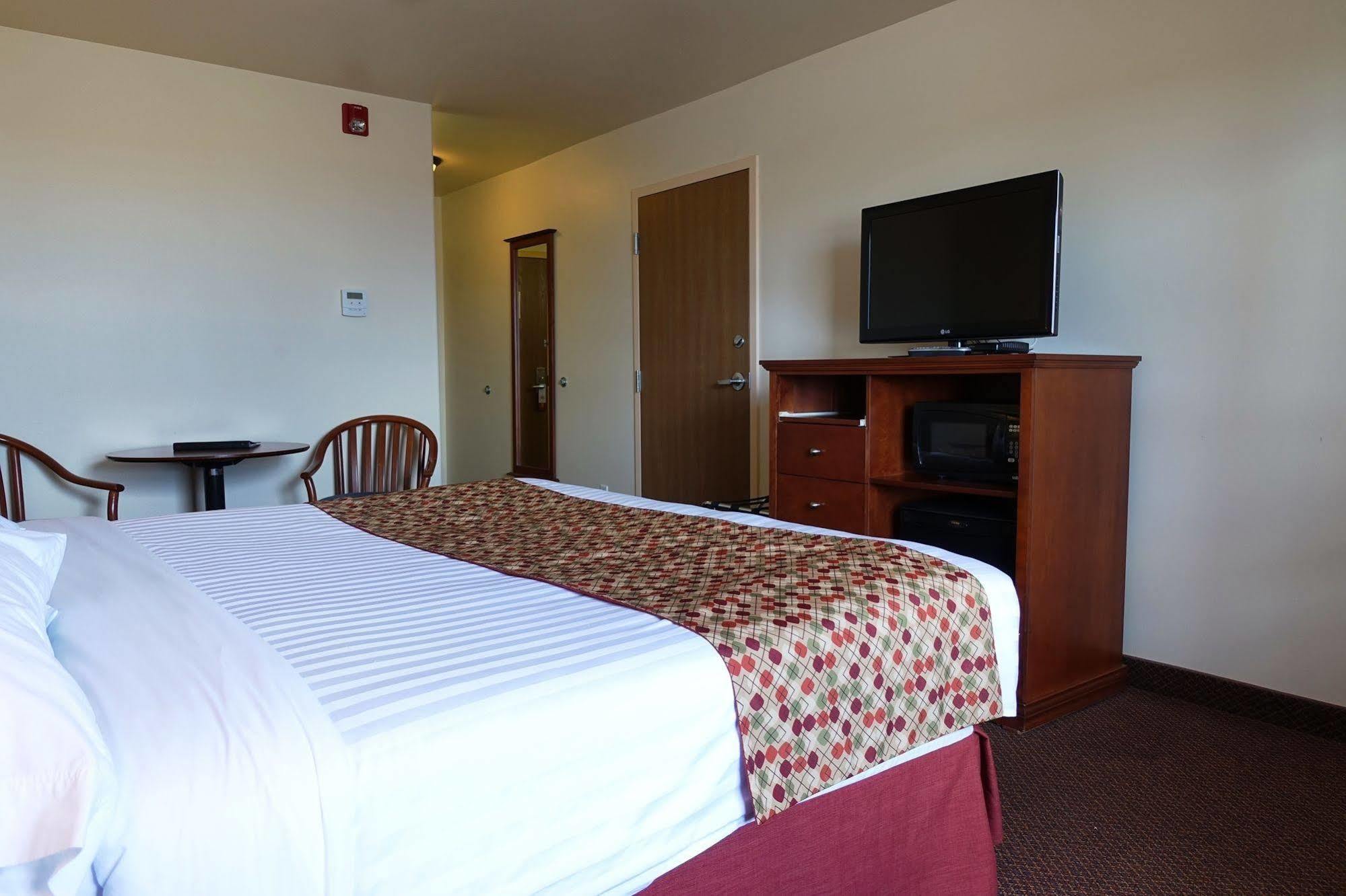Super 8 By Wyndham Caraquet Hotell Eksteriør bilde